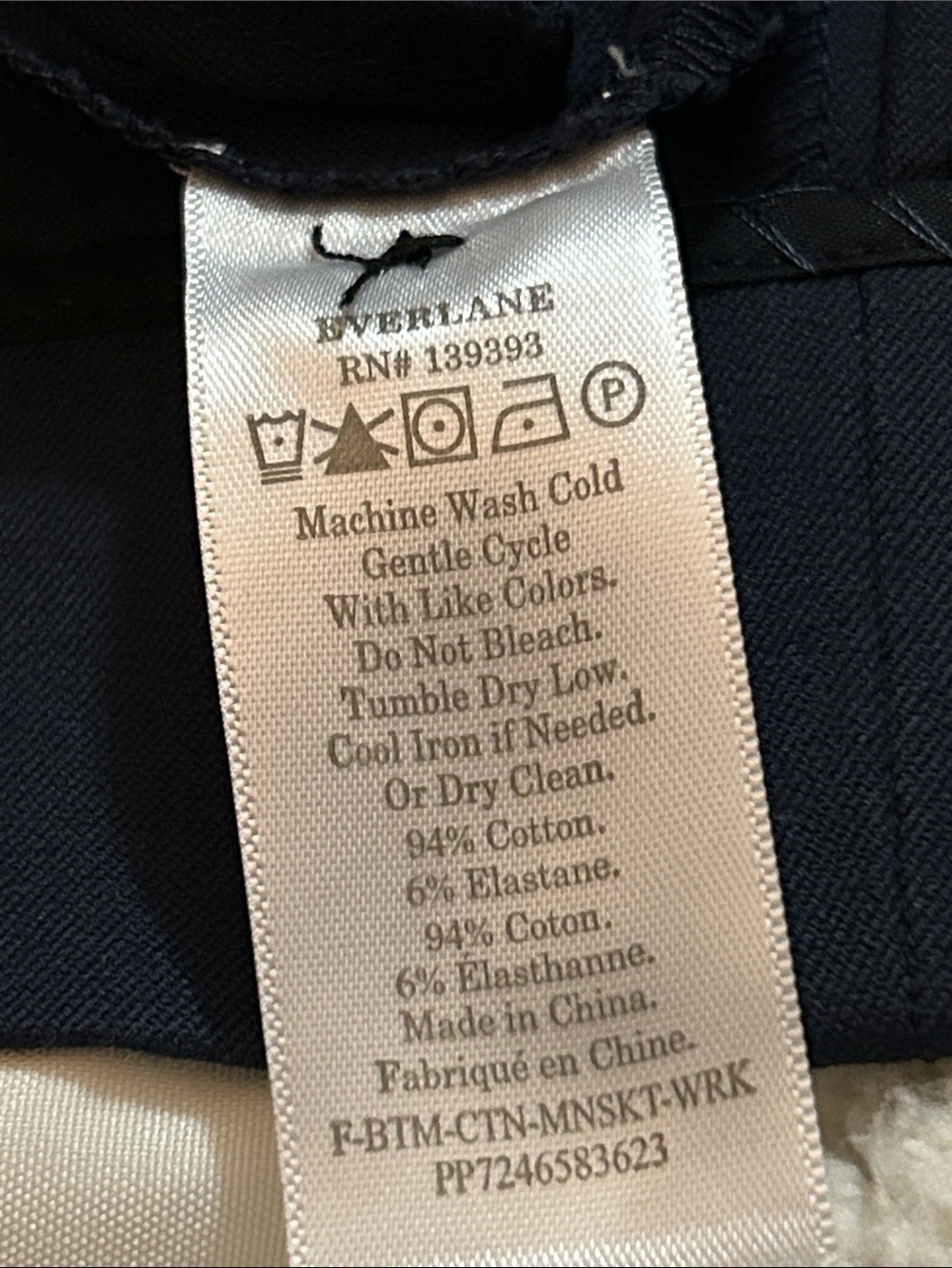 Everlane Navy Mini Skirt with Side Zip stretchy size 2 - Picture 8 of 8
